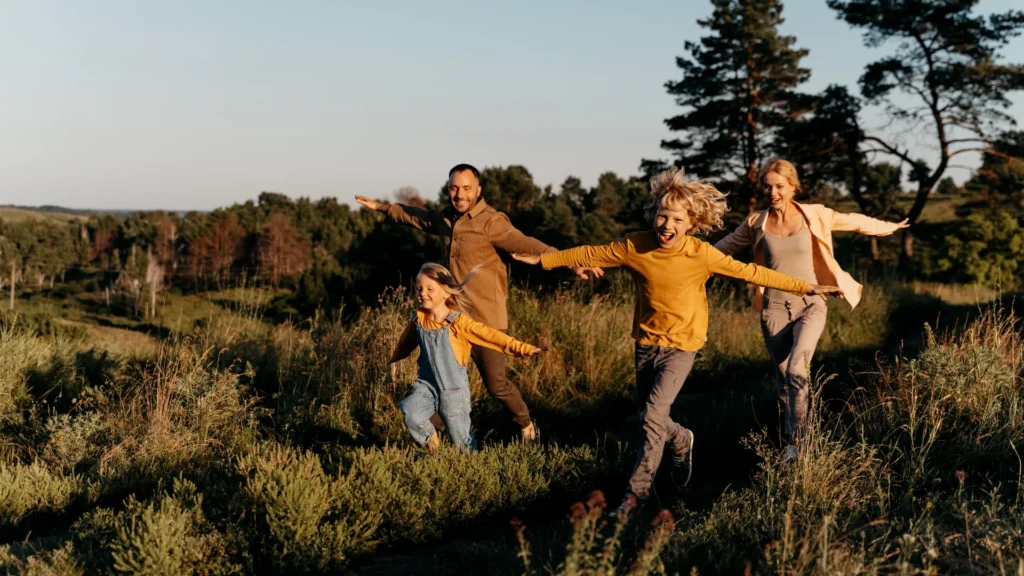 contact kynther suplimente